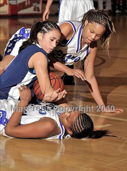 Thumbnail 3 in Rancho Cucamonga vs. Summit (Ayala Best of the West) photogallery.