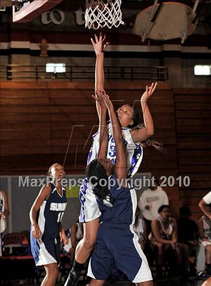Thumbnail 2 in Rancho Cucamonga vs. Summit (Ayala Best of the West) photogallery.