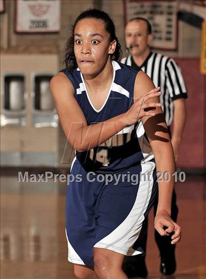 Thumbnail 2 in Rancho Cucamonga vs. Summit (Ayala Best of the West) photogallery.