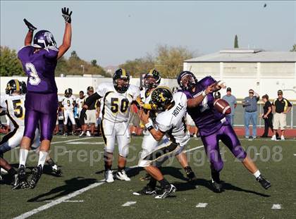 Thumbnail 1 in Antioch @ College Park photogallery.