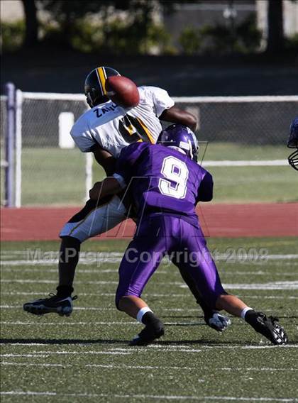 Thumbnail 2 in Antioch @ College Park photogallery.