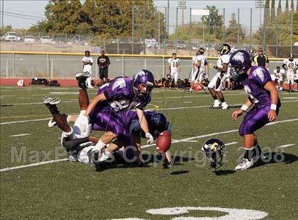 Thumbnail 1 in Antioch @ College Park photogallery.