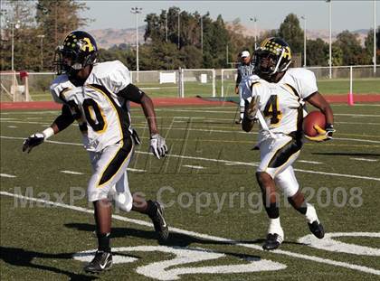 Thumbnail 2 in Antioch @ College Park photogallery.