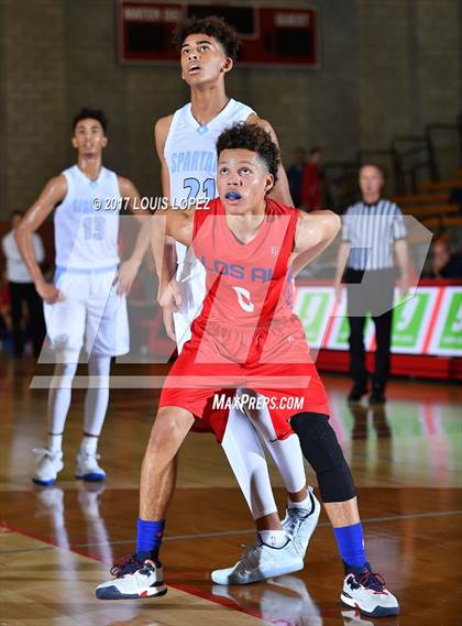 Thumbnail 2 in Los Alamitos vs. Villa Park (Nike Extravaganza) photogallery.