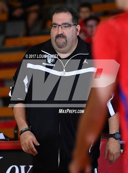 Thumbnail 1 in Los Alamitos vs. Villa Park (Nike Extravaganza) photogallery.