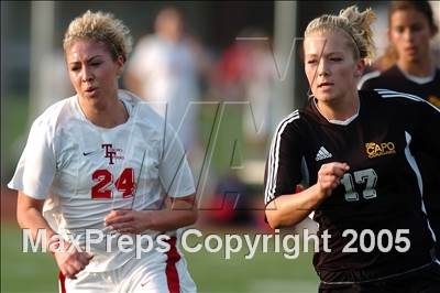 Thumbnail 3 in Capistrano Valley vs Tesoro photogallery.