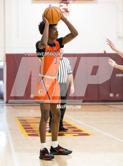 Thumbnail 3 in Chaminade vs. Ventura photogallery.
