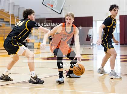 Thumbnail 3 in Chaminade vs. Ventura photogallery.