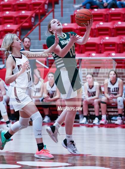 Thumbnail 2 in Valley Mills vs. De Leon photogallery.