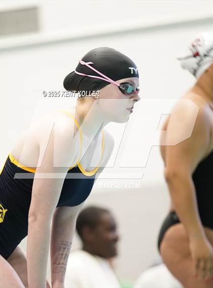 Thumbnail 2 in Fraser vs. Mott (Titan Relays) photogallery.