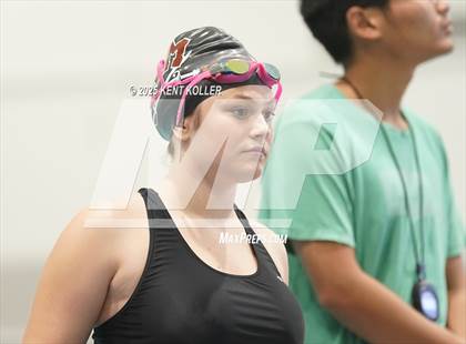 Thumbnail 1 in Fraser vs. Mott (Titan Relays) photogallery.