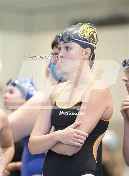 Thumbnail 1 in Fraser vs. Mott (Titan Relays) photogallery.