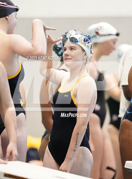 Thumbnail 1 in Fraser vs. Mott (Titan Relays) photogallery.