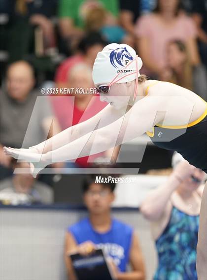 Thumbnail 1 in Fraser vs. Mott (Titan Relays) photogallery.