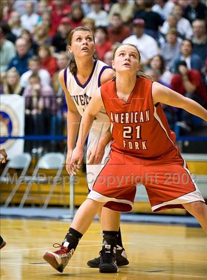 Thumbnail 1 in American Fork vs Riverton (Utah 5A State Championship) photogallery.
