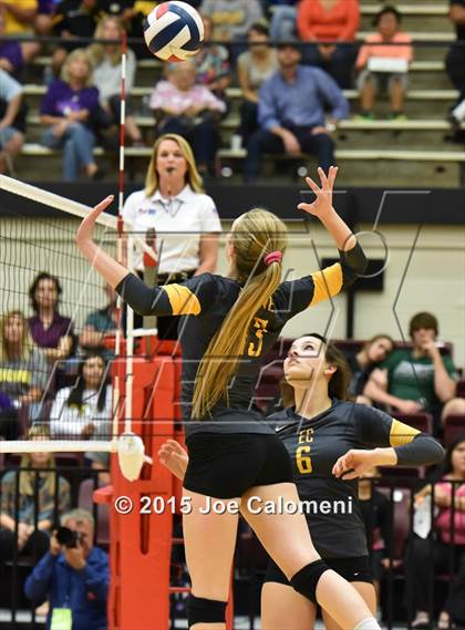 Thumbnail 1 in O'Connor Vs East Central (UIL 6A Bi-District Playoff) photogallery.