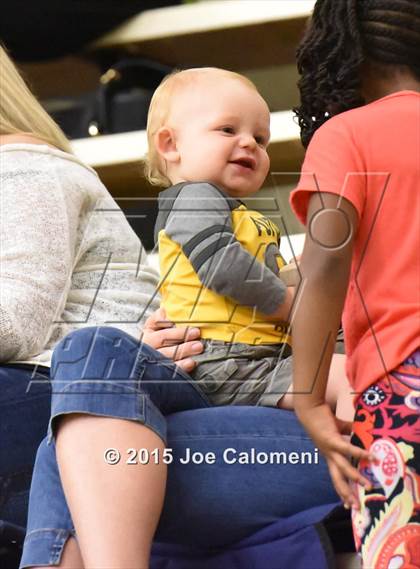 Thumbnail 3 in O'Connor Vs East Central (UIL 6A Bi-District Playoff) photogallery.