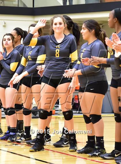 Thumbnail 3 in O'Connor Vs East Central (UIL 6A Bi-District Playoff) photogallery.
