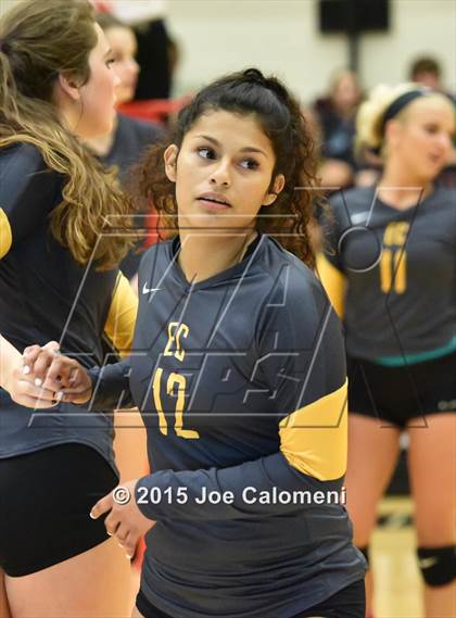 Thumbnail 3 in O'Connor Vs East Central (UIL 6A Bi-District Playoff) photogallery.