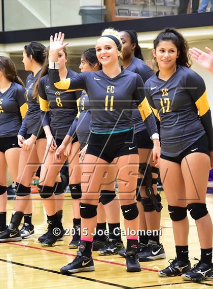 Thumbnail 1 in O'Connor Vs East Central (UIL 6A Bi-District Playoff) photogallery.