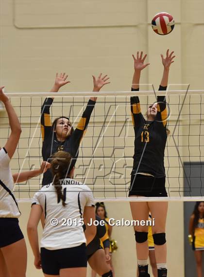 Thumbnail 3 in O'Connor Vs East Central (UIL 6A Bi-District Playoff) photogallery.