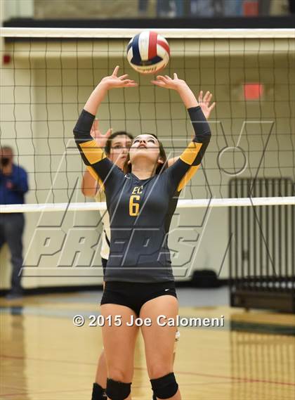 Thumbnail 1 in O'Connor Vs East Central (UIL 6A Bi-District Playoff) photogallery.