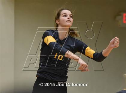 Thumbnail 1 in O'Connor Vs East Central (UIL 6A Bi-District Playoff) photogallery.