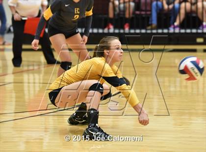 Thumbnail 1 in O'Connor Vs East Central (UIL 6A Bi-District Playoff) photogallery.