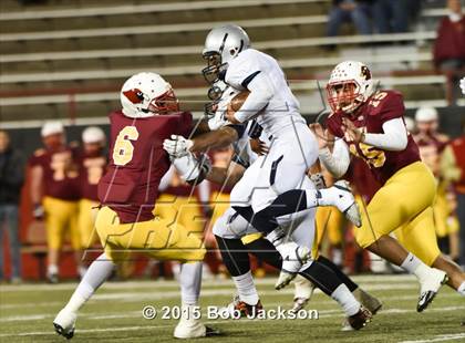 Thumbnail 3 in McDowell @ Cardinal Mooney photogallery.