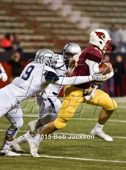 Thumbnail 2 in McDowell @ Cardinal Mooney photogallery.