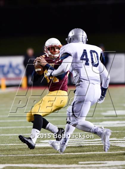 Thumbnail 3 in McDowell @ Cardinal Mooney photogallery.