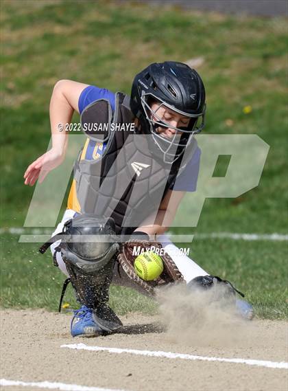 Thumbnail 3 in Acton-Boxborough @ Nashoba Regional photogallery.