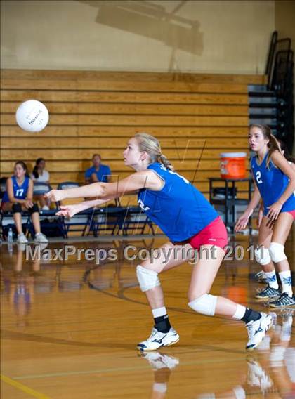 Thumbnail 1 in San Marcos @ Dos Pueblos photogallery.