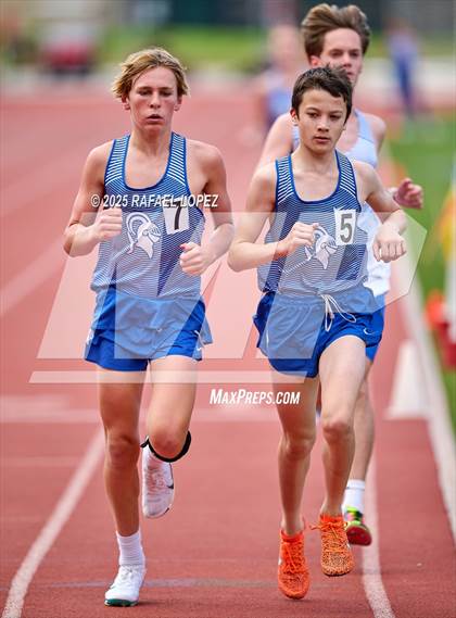 Thumbnail 2 in Eagle No Tax Relays (3200M) photogallery.