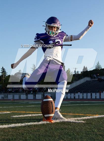 Thumbnail 2 in Maria Carrillo @ Petaluma photogallery.