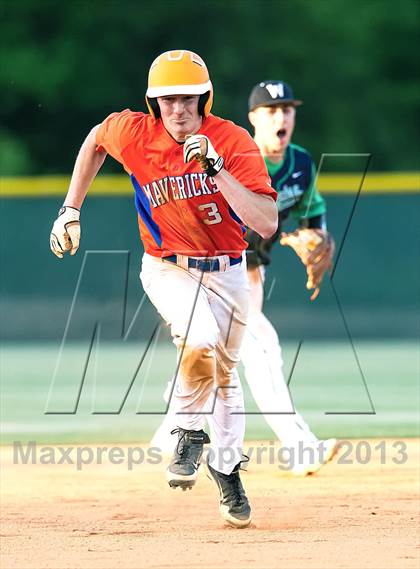 Thumbnail 1 in Marvin Ridge vs Weddington photogallery.