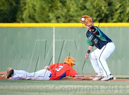 Thumbnail 3 in Marvin Ridge vs Weddington photogallery.