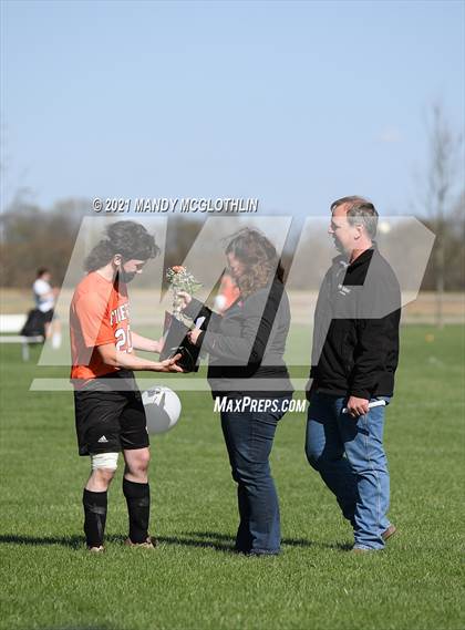 Thumbnail 2 in Roanoke-Benson/Eureka @ Illini Bluffs photogallery.