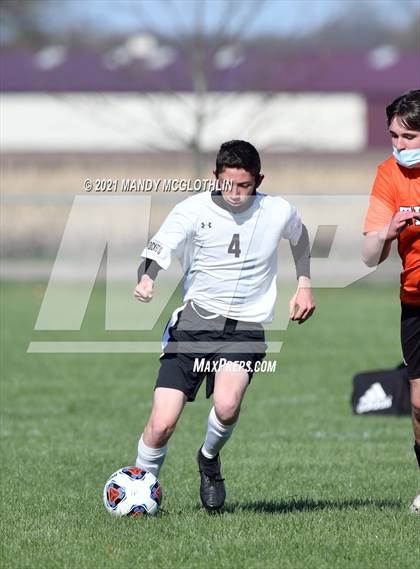 Thumbnail 3 in Roanoke-Benson/Eureka @ Illini Bluffs photogallery.