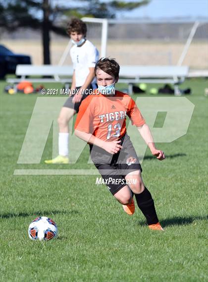 Thumbnail 2 in Roanoke-Benson/Eureka @ Illini Bluffs photogallery.