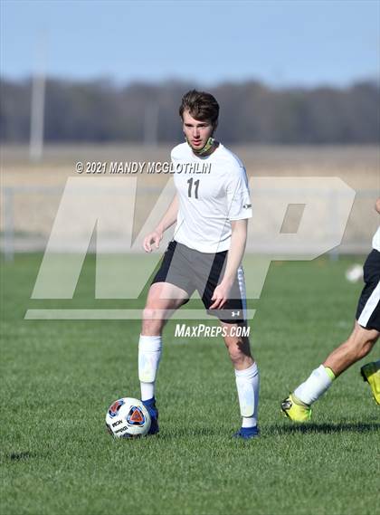 Thumbnail 1 in Roanoke-Benson/Eureka @ Illini Bluffs photogallery.