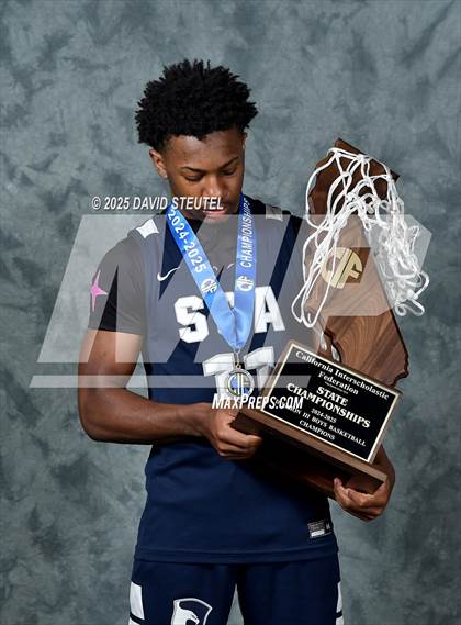 Thumbnail 2 in San Gabriel Academy (CIF State D3 Awards) photogallery.