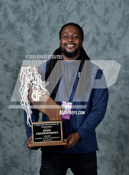 Thumbnail 2 in San Gabriel Academy (CIF State D3 Awards) photogallery.