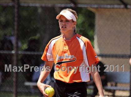 Thumbnail 2 in Morristown-Hamblen West vs Pigeon Forge photogallery.