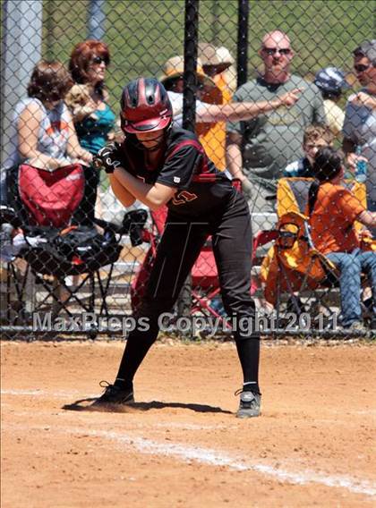 Thumbnail 2 in Morristown-Hamblen West vs Pigeon Forge photogallery.