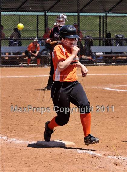 Thumbnail 3 in Morristown-Hamblen West vs Pigeon Forge photogallery.