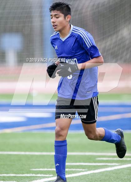 Thumbnail 2 in El Camino Real vs. Palisades (CIF LACS Playoffs) photogallery.