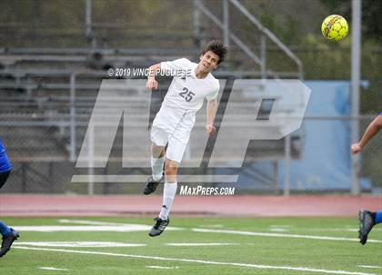 Thumbnail 3 in El Camino Real vs. Palisades (CIF LACS Playoffs) photogallery.