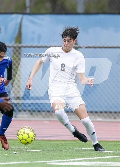 Thumbnail 2 in El Camino Real vs. Palisades (CIF LACS Playoffs) photogallery.
