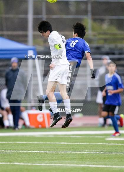 Thumbnail 2 in El Camino Real vs. Palisades (CIF LACS Playoffs) photogallery.